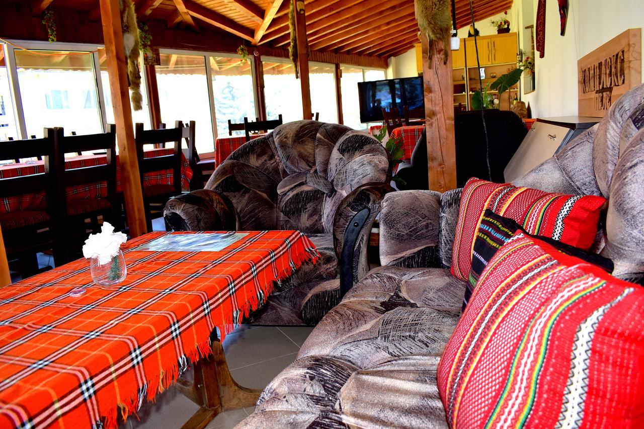 Complex Pele Hotel Zmeitsa ภายนอก รูปภาพ